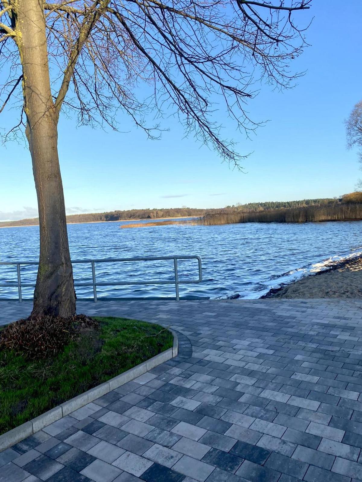 Alleenhuus Warin Exterior photo